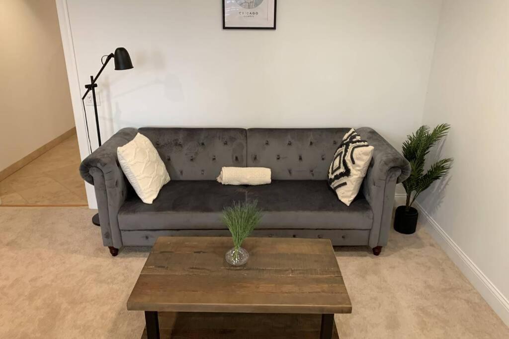 Studio Flat In The Heart Of Downtown Chicago Eksteriør billede