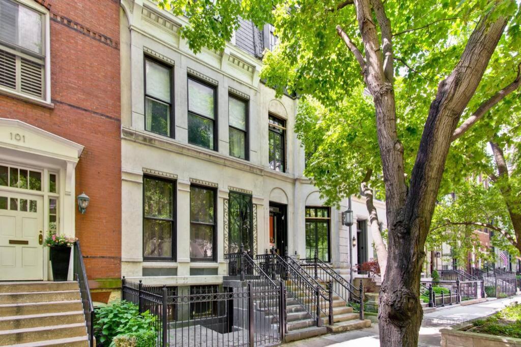 Studio Flat In The Heart Of Downtown Chicago Eksteriør billede